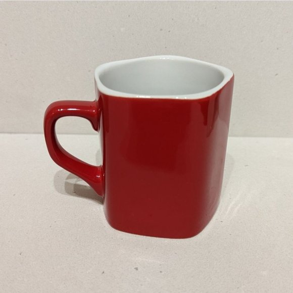 KitKat Nescafe Pentagon Shaped Mug - Picture 4 of 4